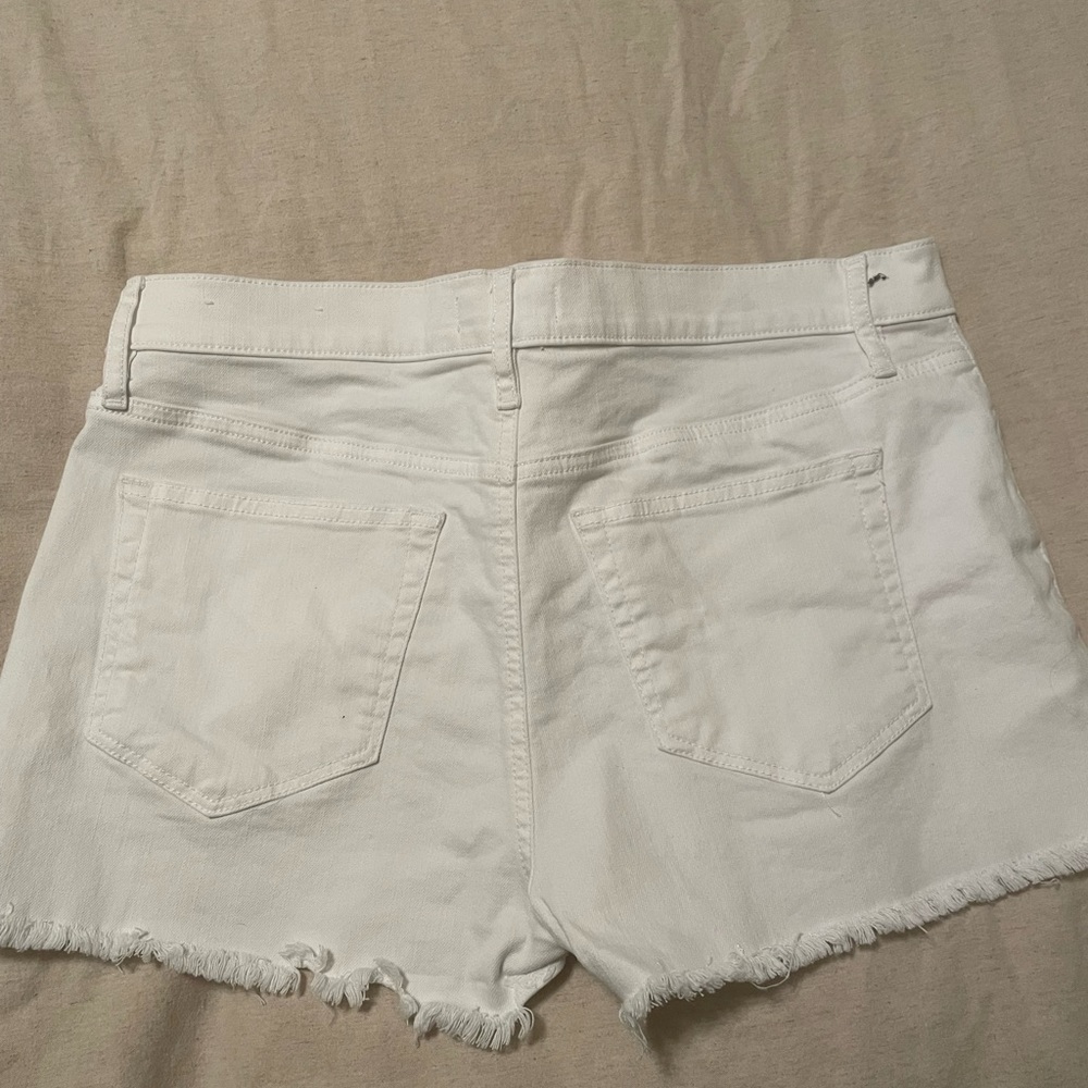 Loft white jean shorts, size 6